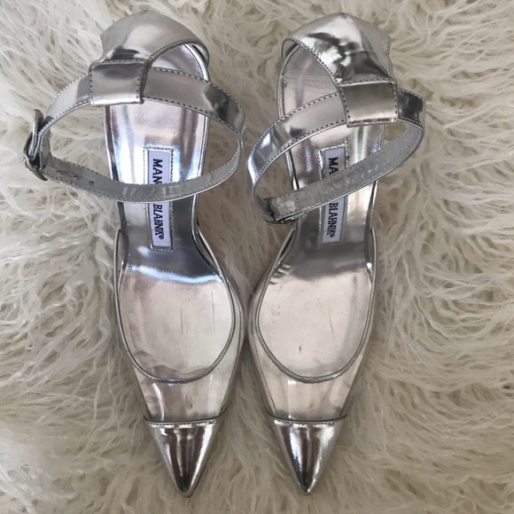 Manolo Blahnik Silver Capped Toe Pump - Picture 8 of 8